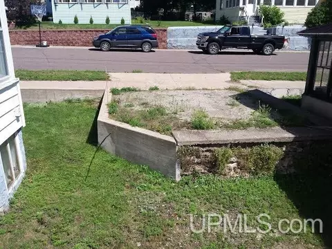 1020 Summit, Hancock, MI 49930 photo 26