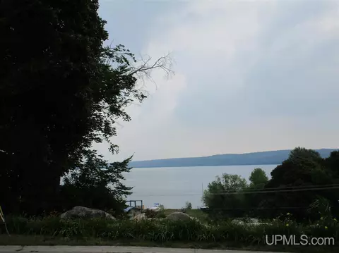 931 W Munising, Munising, MI 49862 photo 24