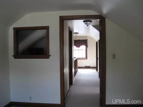 1100 S 11th, Escanaba, MI 49829 photo 10