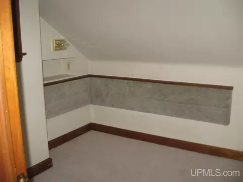 1100 S 11th, Escanaba, MI 49829 photo 16