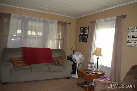 22 Oak, L'anse, MI 49946 photo 7