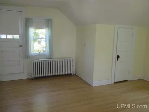 316 S 3rd, Escanaba, MI 49829 photo 17