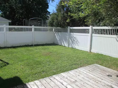 316 S 3rd, Escanaba, MI 49829 photo 22