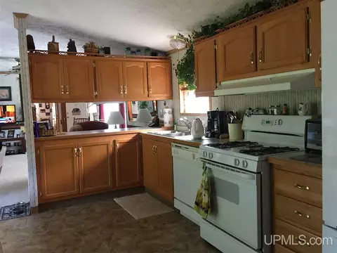 10 Co Rd Ch, Ishpeming, MI 49849 photo 9