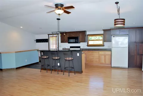 79 4th, South Range, MI 49963 photo 6
