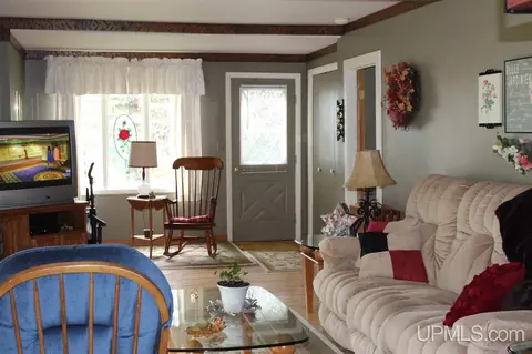 8233 E Ml, Ramsay, MI 49959 photo 7