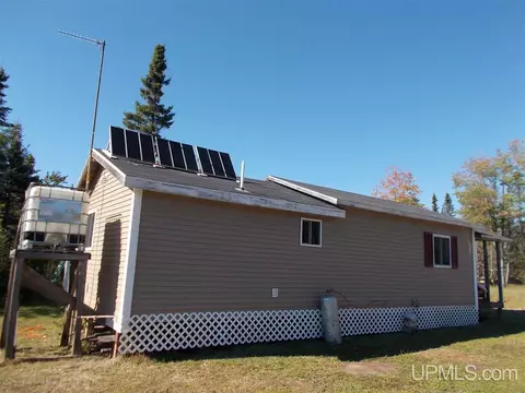454 Cedardale 28th, Cornell, MI 49818 photo 2