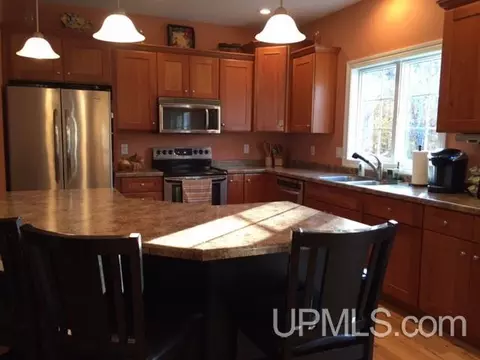 58533 Second, Calumet, MI 49913 photo 12