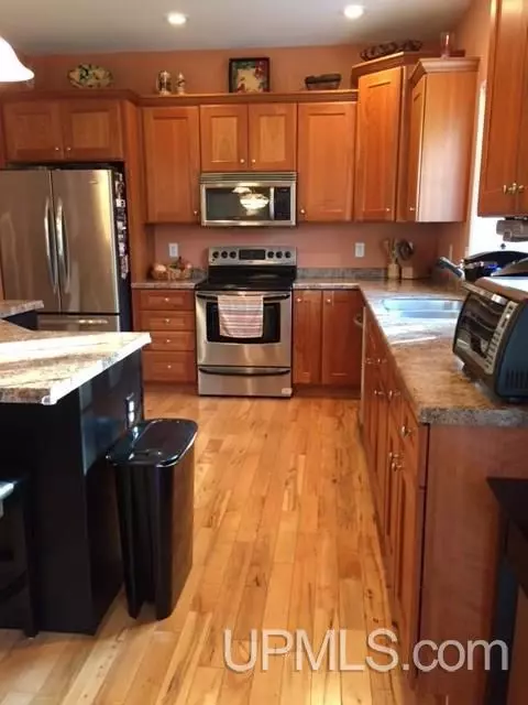 58533 Second, Calumet, MI 49913 photo 13
