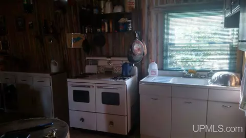 46853 Co Rd 581, Ishpeming, MI 49849 photo 5