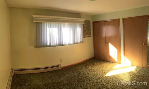 255 S Marigold, Ishpeming, MI 49849 photo 10