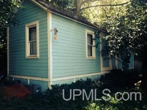 212 E Johnson, Ishpeming, MI 49849 photo 6