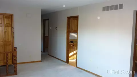 934 Willow, Hancock, MI 49930 photo 2