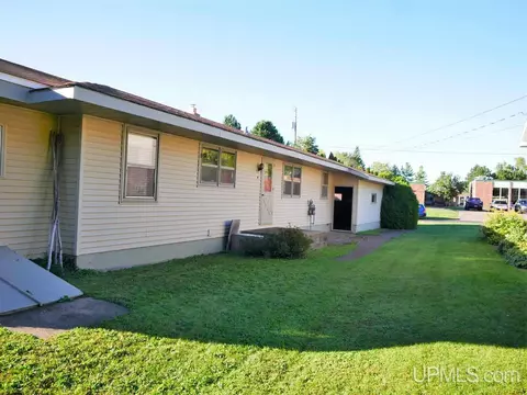 934 Willow, Hancock, MI 49930 photo 23