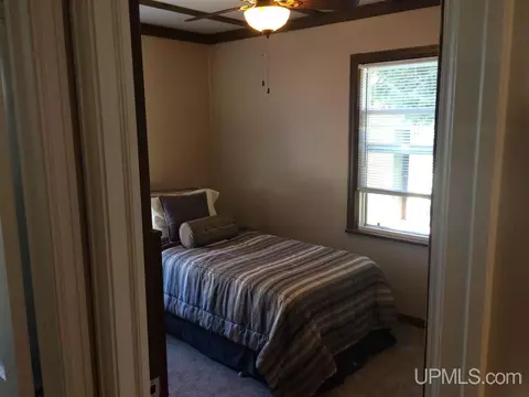672 Duncan, Ishpeming, MI 49849 photo 9