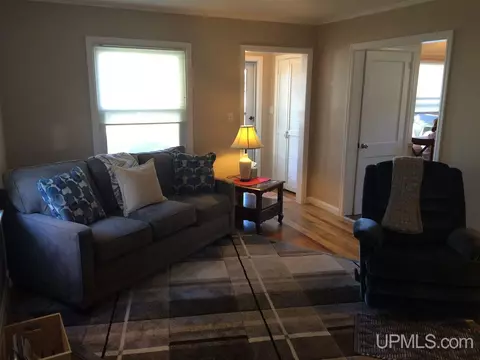 672 Duncan, Ishpeming, MI 49849 photo 8