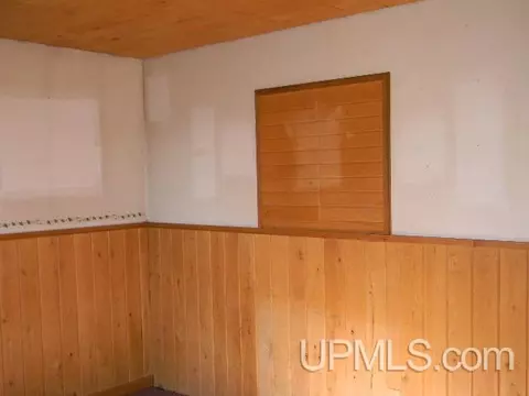 237 Cliff, Mohawk, MI 49950 photo 13