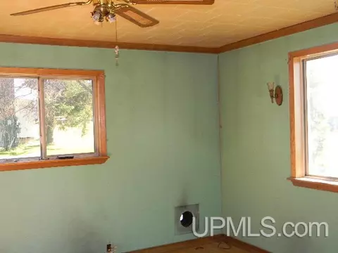 237 Cliff, Mohawk, MI 49950 photo 7