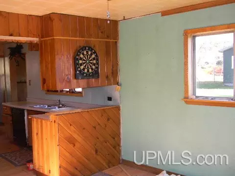237 Cliff, Mohawk, MI 49950 photo 8