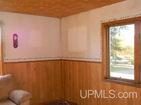 237 Cliff, Mohawk, MI 49950 photo 10