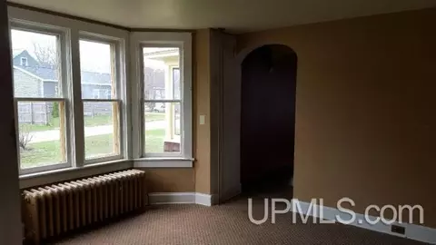 645 E Vine, Ishpeming, MI 49849 photo 4