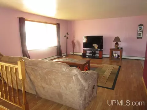 518 S 29th, Escanaba, MI 49829 photo 16