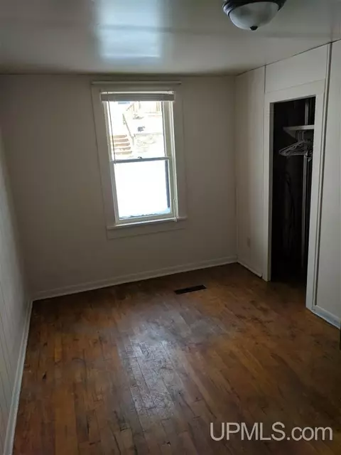 848 Summit, Hancock, MI 49930 photo 9