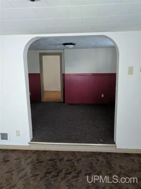 848 Summit, Hancock, MI 49930 photo 5