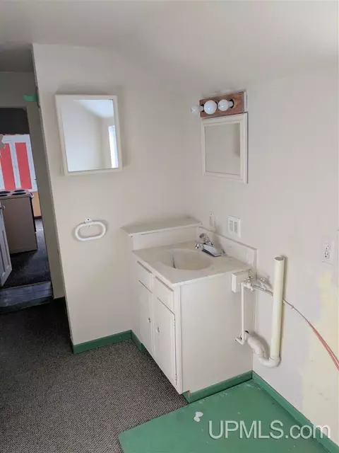 848 Summit, Hancock, MI 49930 photo 16