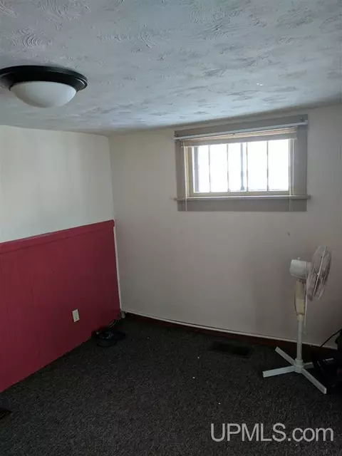 848 Summit, Hancock, MI 49930 photo 7