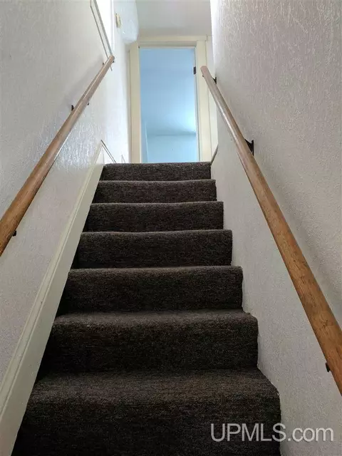 848 Summit, Hancock, MI 49930 photo 19