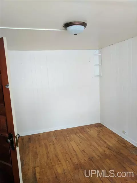 848 Summit, Hancock, MI 49930 photo 10