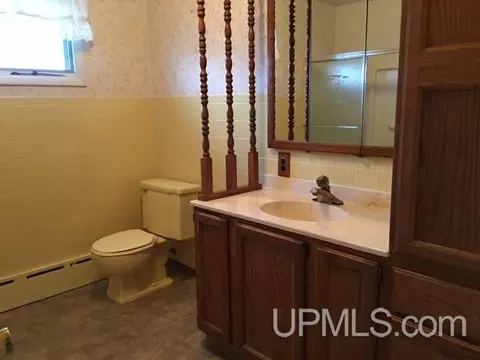 575 Duncan, Ishpeming, MI 49849 photo 20