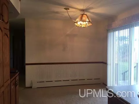 575 Duncan, Ishpeming, MI 49849 photo 12