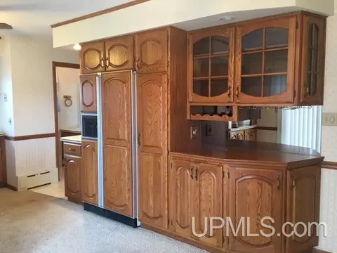 575 Duncan, Ishpeming, MI 49849 photo 9