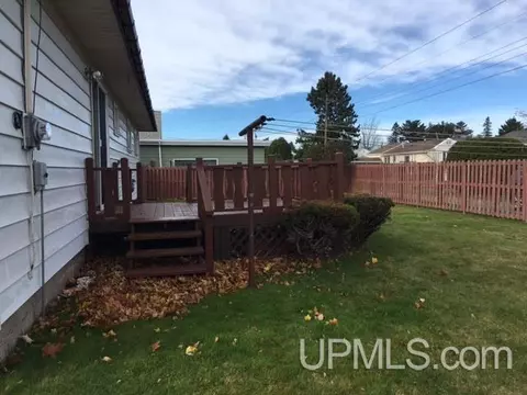 575 Duncan, Ishpeming, MI 49849 photo 5