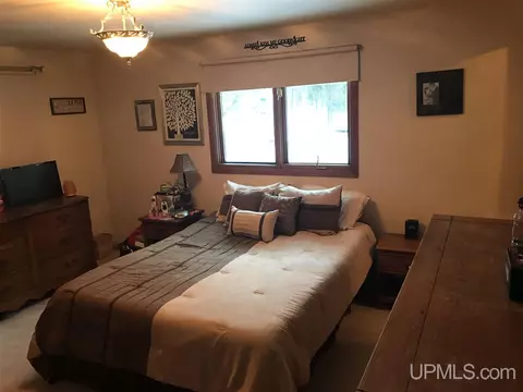 23 Birch, Ishpeming, MI 49849 photo 11