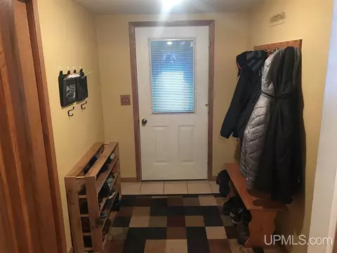 23 Birch, Ishpeming, MI 49849 photo 2