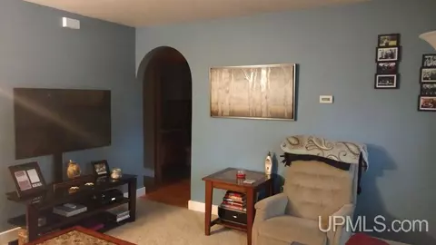 301 Poplar, Ishpeming, MI 49849 photo 8