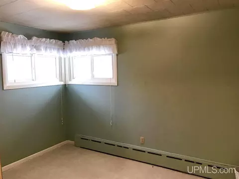 829 Juniper, Ishpeming, MI 49849 photo 10