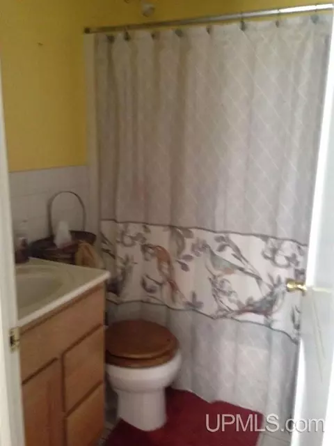 745 Duncan, Ishpeming, MI 49849 photo 7