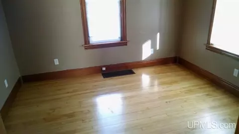 1009 N Third, Ishpeming, MI 49849 photo 14