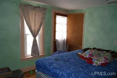 1011 N Third, Ishpeming, MI 49849 photo 9