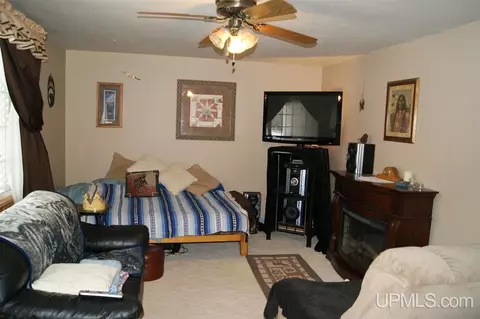 1011 N Third, Ishpeming, MI 49849 photo 2