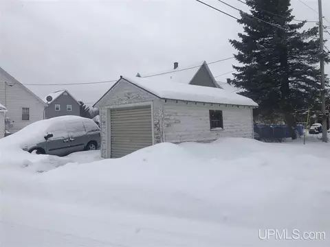647 Iron, Ishpeming, MI 49849 photo 23