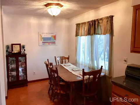 763 Duncan, Ishpeming, MI 49849 photo 5
