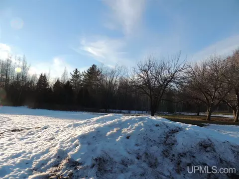9725 Ee25, Rapid River, MI 49878 photo 16