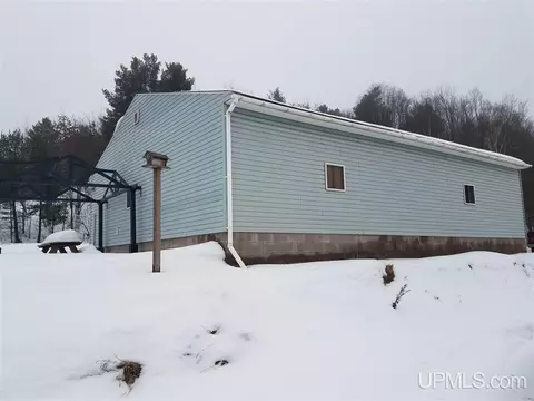 203 Marquette, Ishpeming, MI 49849 photo 19