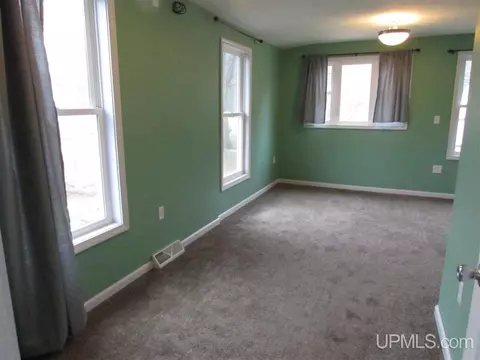 307 W Munising, Munising, MI 49862 photo 7