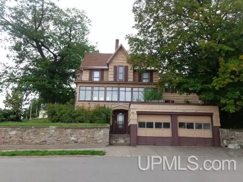 405 N First, Ishpeming, MI 49849 photo 1